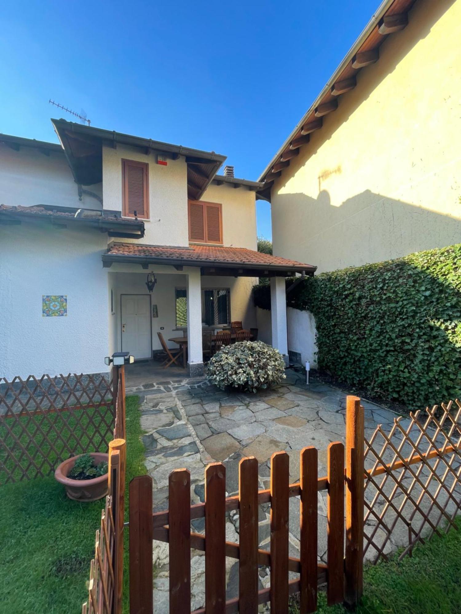 Villa Mia Lugano Lake Brusimpiano Exterior photo